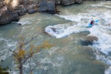 Kyrgizia, Maliy Naryn river. Kayaker: Vania Rybnikov. Photo: Konstantin Galat