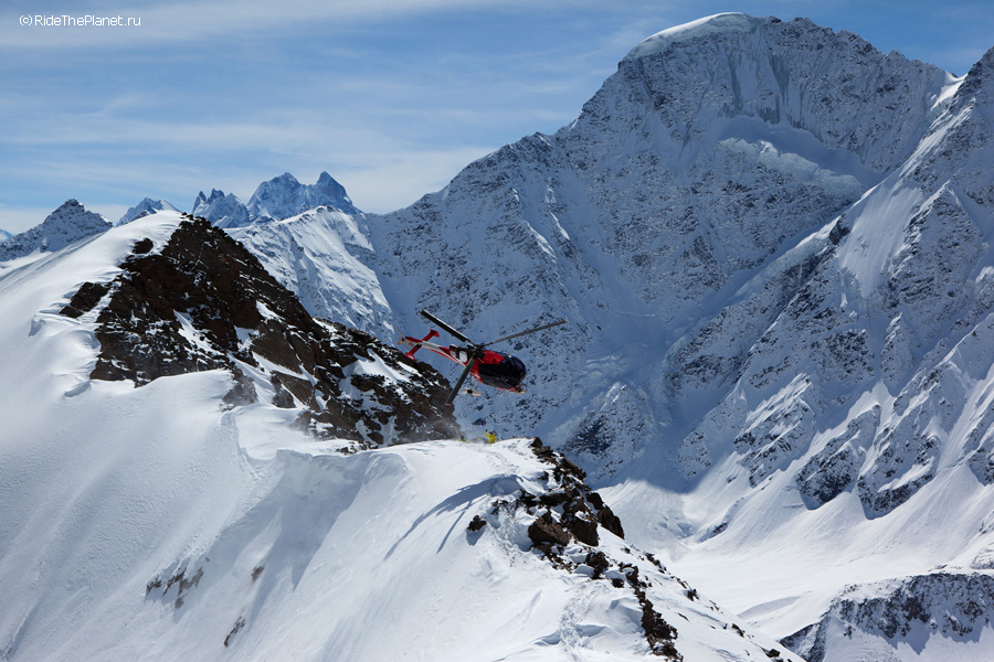 Elbrus region, Mt.Cheget. RTP riders on start point. Photo: Vitaliy Mihailov