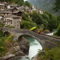 Nothern Italy, Valle d'Aosta region. Ayasse river. Egor Voskoboynikov and Alexey Lukin. Photo: Konstantin Galat