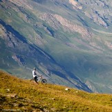 Russia. South Elbrus region. Mt.Cheget slopes. Rider - Petr Vinokurov. Photo: Ludmila Zvegintseva