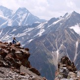 Russia. South Elbrus. Rider - Nikolay Pukhir. Photo: Ludmila Zvegintseva