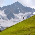 Russia. Southern slope of Elbrus. Riders - Nikolay Pukhir and Vitaliy Khripunov. Photo: Ludmila Zvegintseva Russia. Southern slope of Elbrus. Riders - Nikolay Pukhir and Vitaliy Khripunov. Photo: Ludmila Zvegintseva