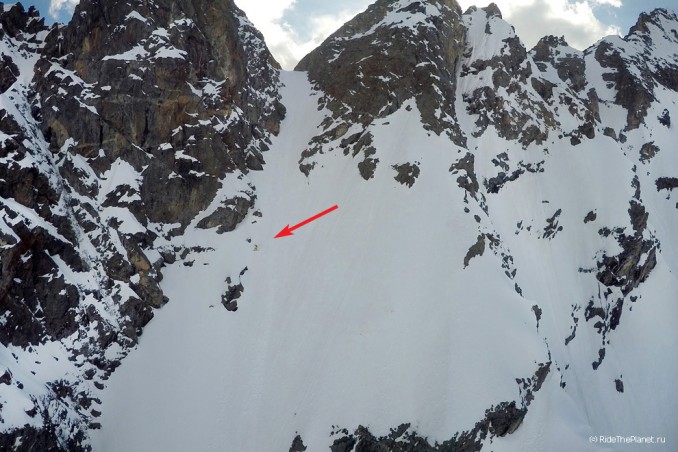 Russia, Caucasus, Elbrus region. Valley Medvezhie. New freeride route - rider Aleksander Ilyin. Photo by Oleg Kolmovskiy (drone)