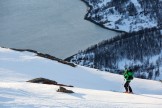 Северная Норвегия. Заполярный регион Nord Norge. Oksfjord. Райдер – Максим Братчиков. Фото - Тамара Столбова